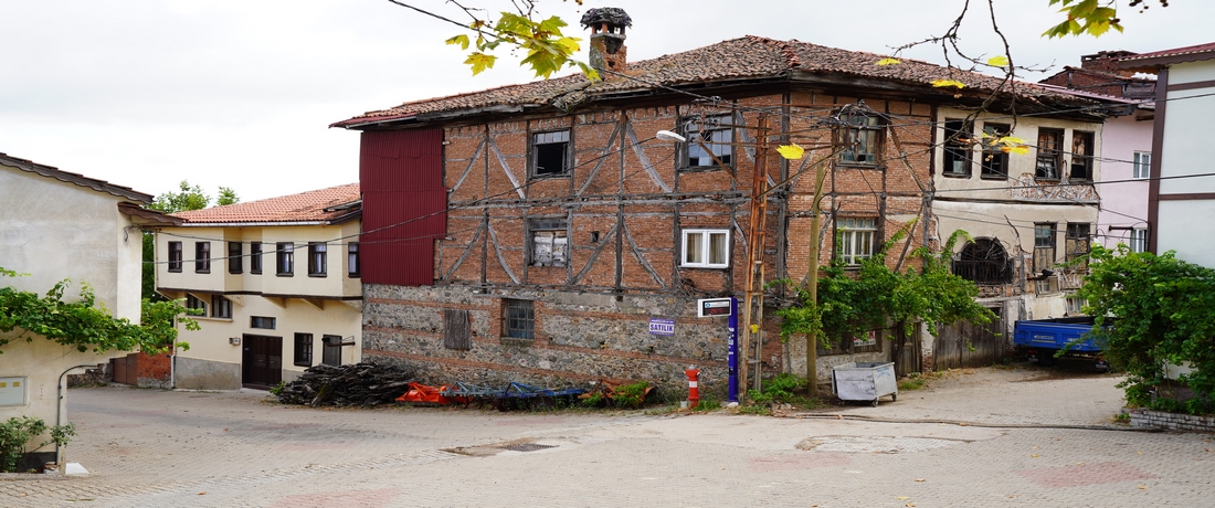 Köyümüzün Tarihi Evleri